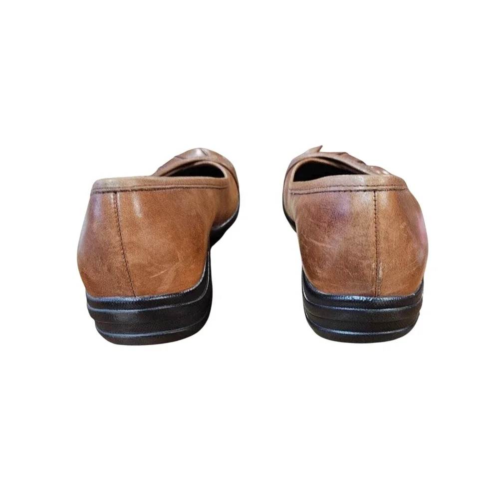 Hush Puppies Womens Size 10 Brown‎ Leather Wedge Slip On Shoes Pleated Round Toe